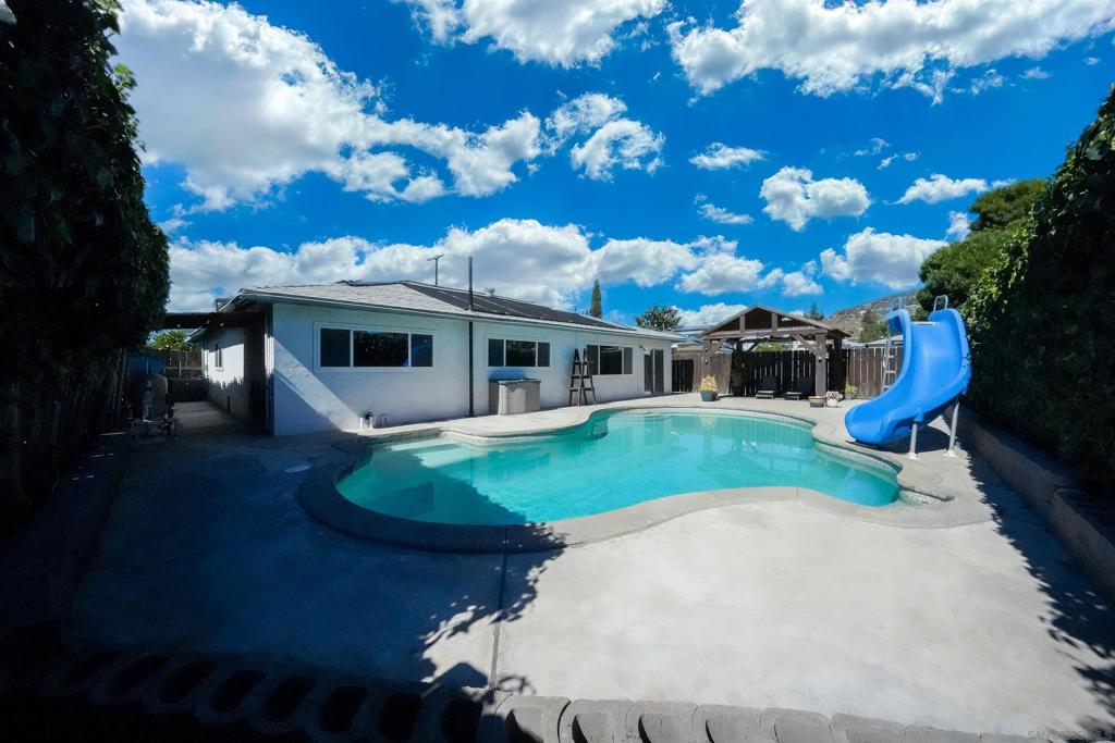 10025 Tamil Rd Property Photo 27