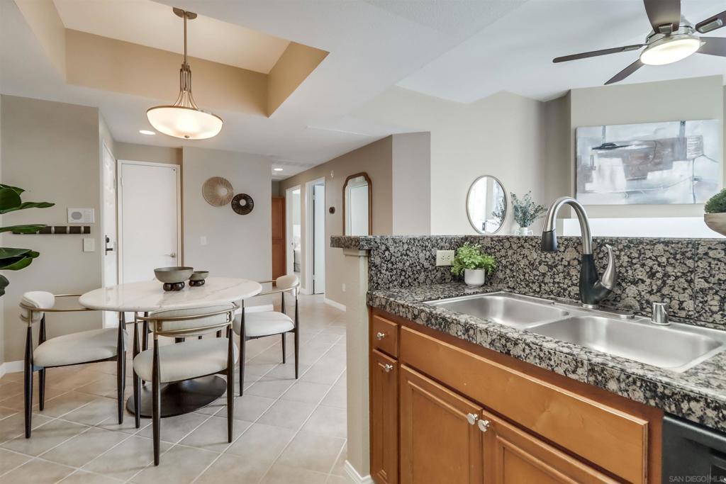 2050 Camino De La Reina 3305 Property Photo 7