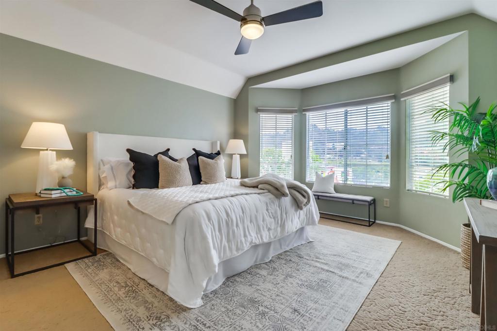 2050 Camino De La Reina 3305 Property Photo 15