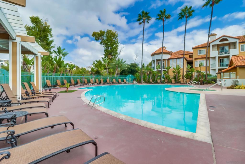 2050 Camino De La Reina 3305 Property Photo 35