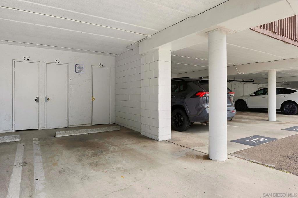 6111 Rancho Mission Rd 209 Property Photo 18