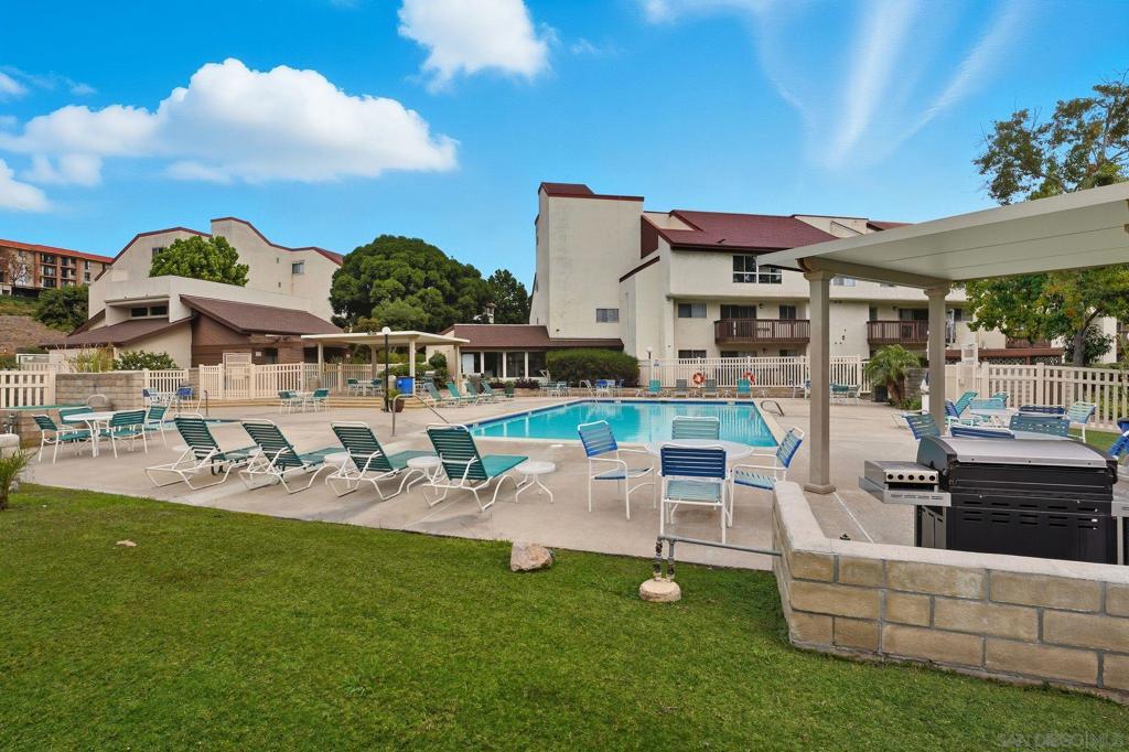 6111 Rancho Mission Rd 209 Property Photo 19