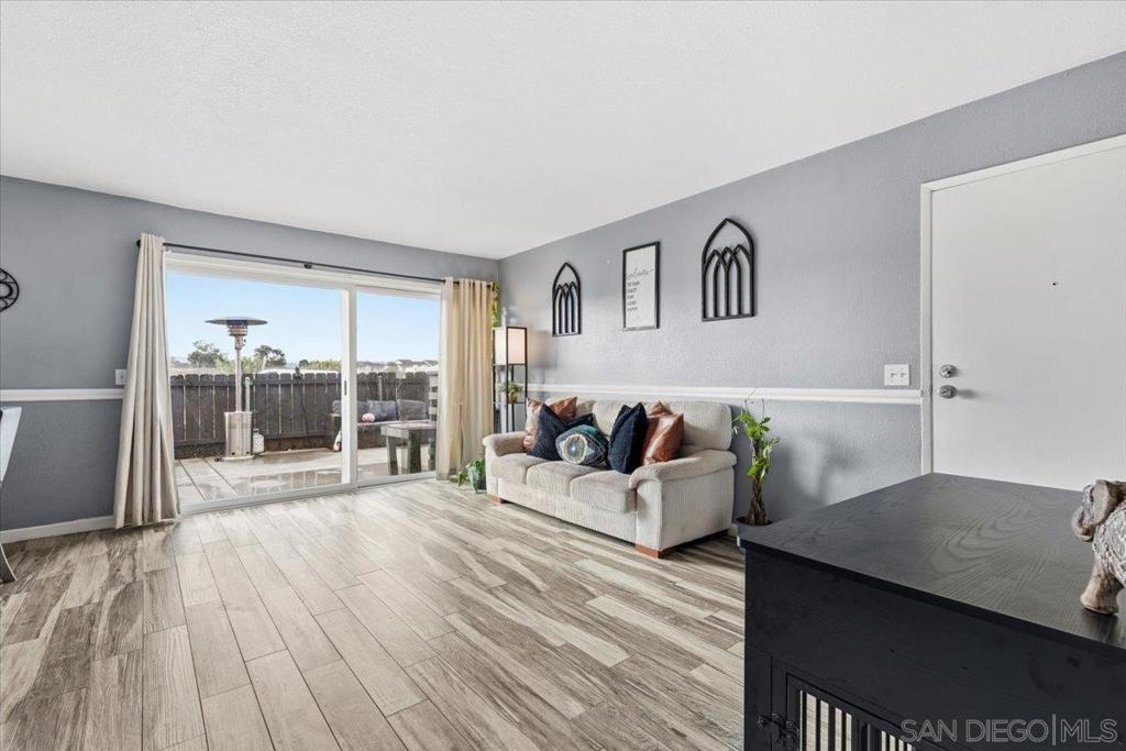 2543 Caminito Avellano Property Photo 2