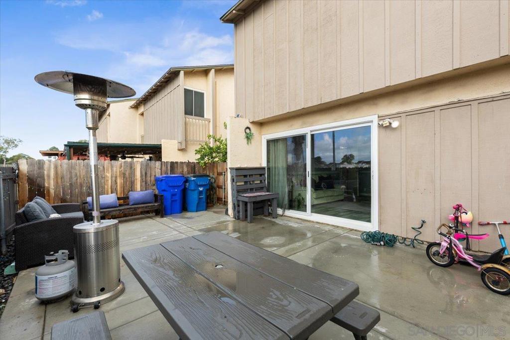 2543 Caminito Avellano Property Photo 19