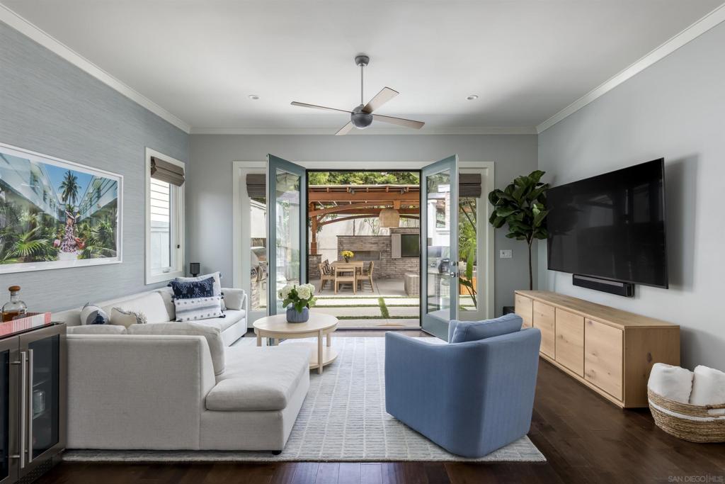 6411 Dowling Dr Property Photo 12