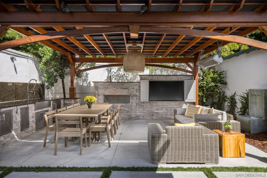 6411 Dowling Dr Property Photo 13