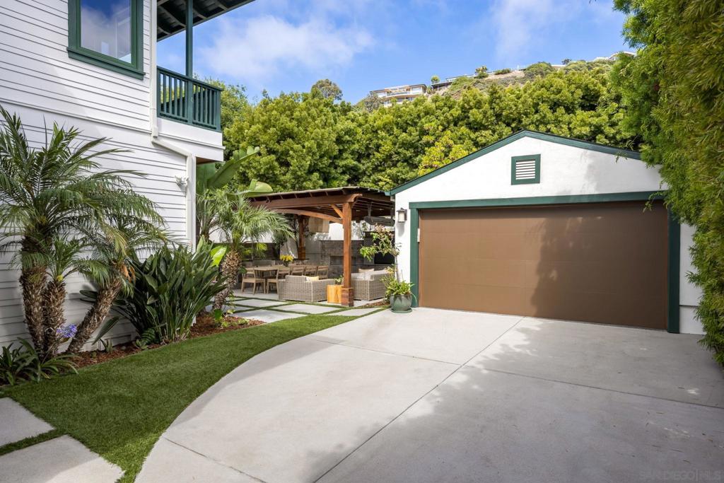 6411 Dowling Dr Property Photo 15