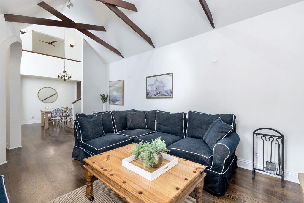 2136 Paseo Dorado Property Photo 6