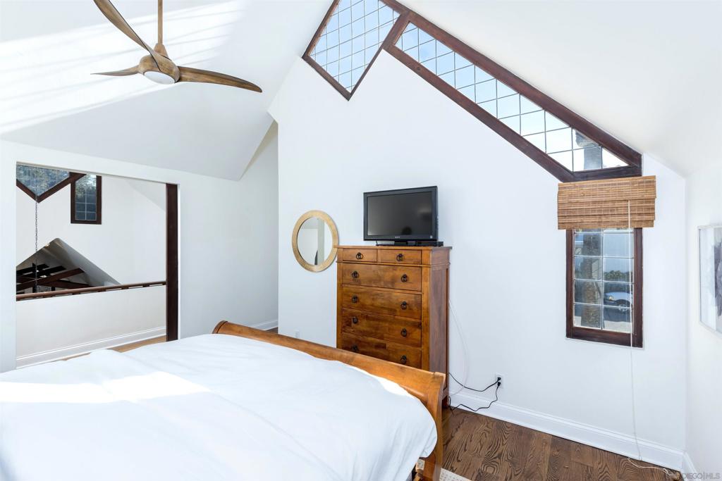 2136 Paseo Dorado Property Photo 15