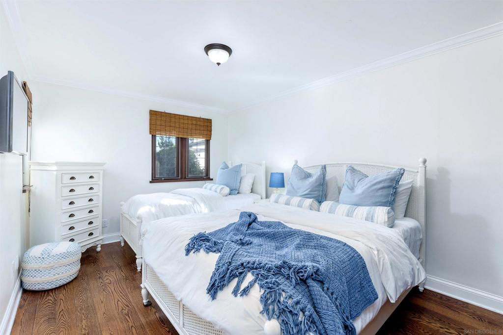 2136 Paseo Dorado Property Photo 17