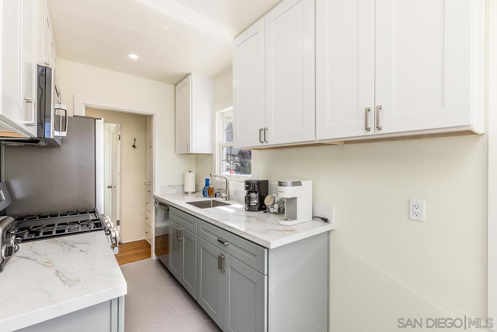 2136 Paseo Dorado Property Photo 30