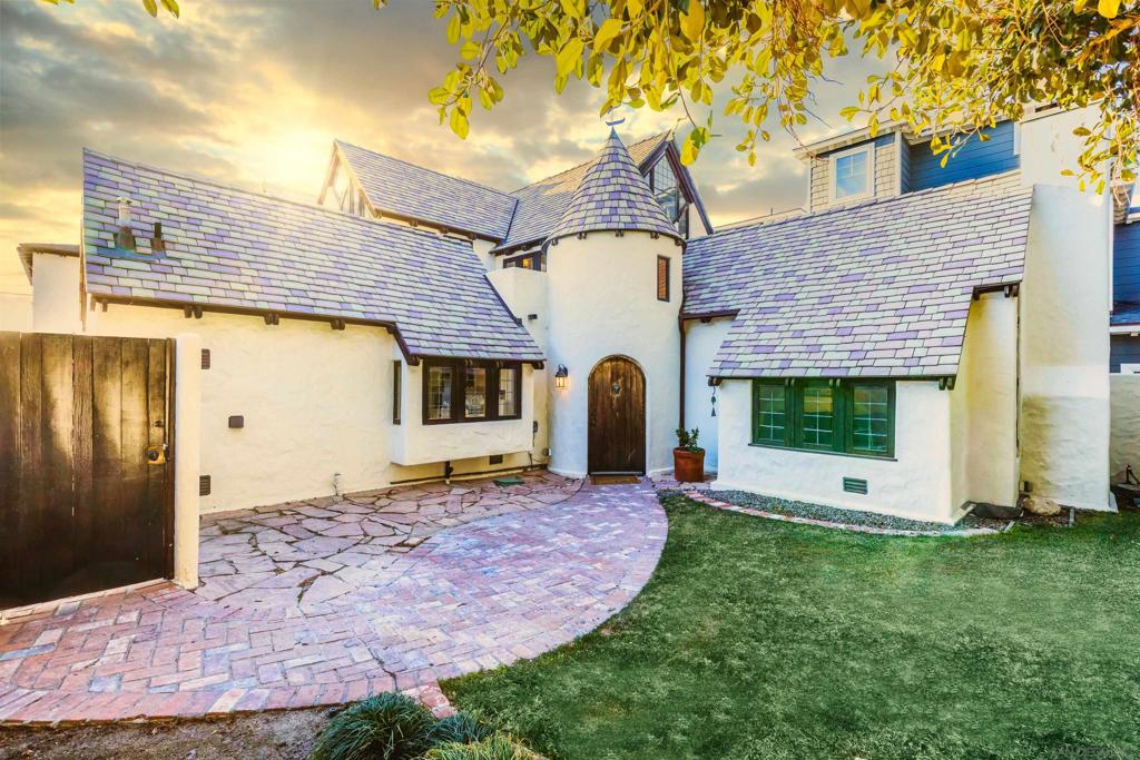 2136 Paseo Dorado Property Photo 37