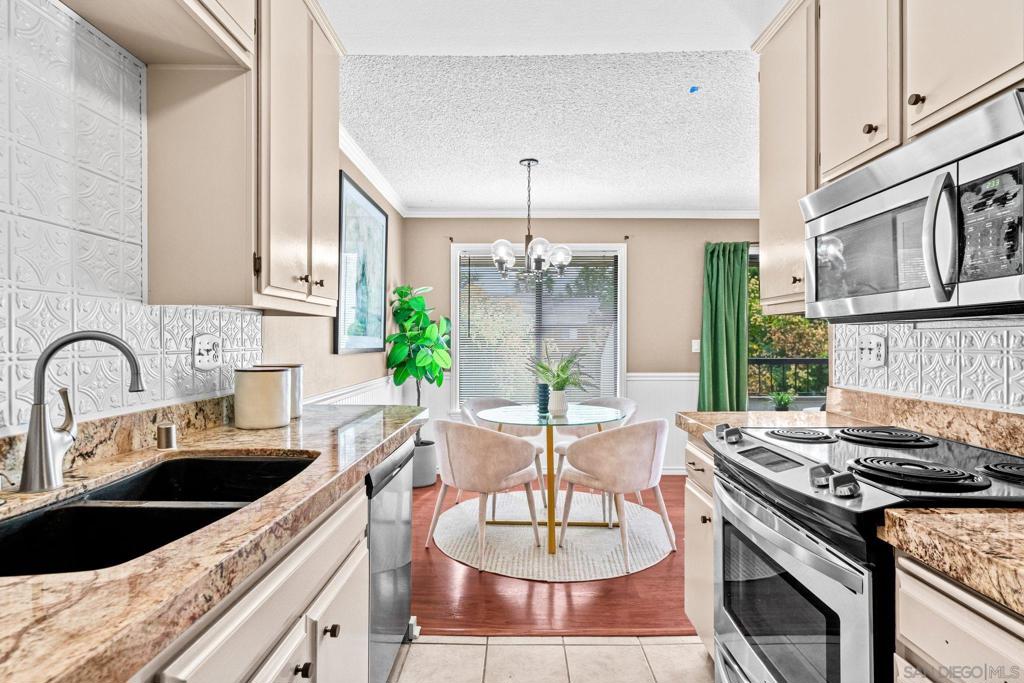 450 W Vermont Ave 104 Property Photo 10