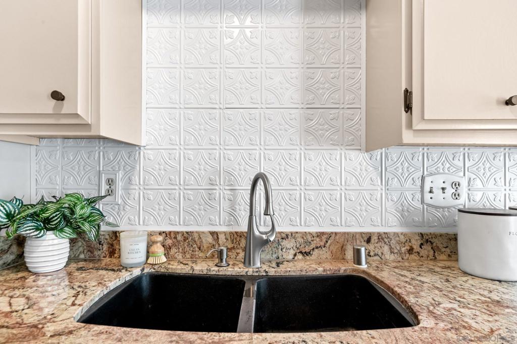 450 W Vermont Ave 104 Property Photo 11