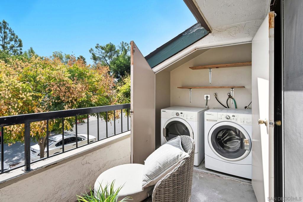 450 W Vermont Ave 104 Property Photo 28