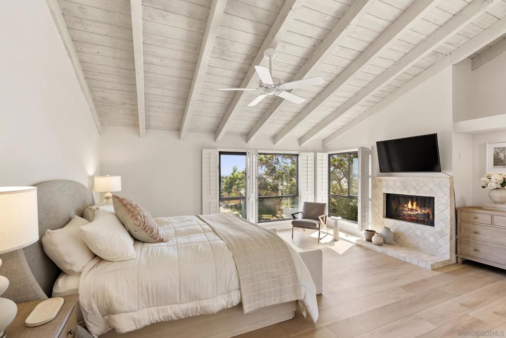 6489 Caminito Catalan Property Photo 14