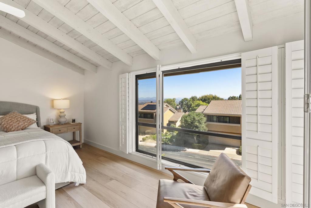 6489 Caminito Catalan Property Photo 17