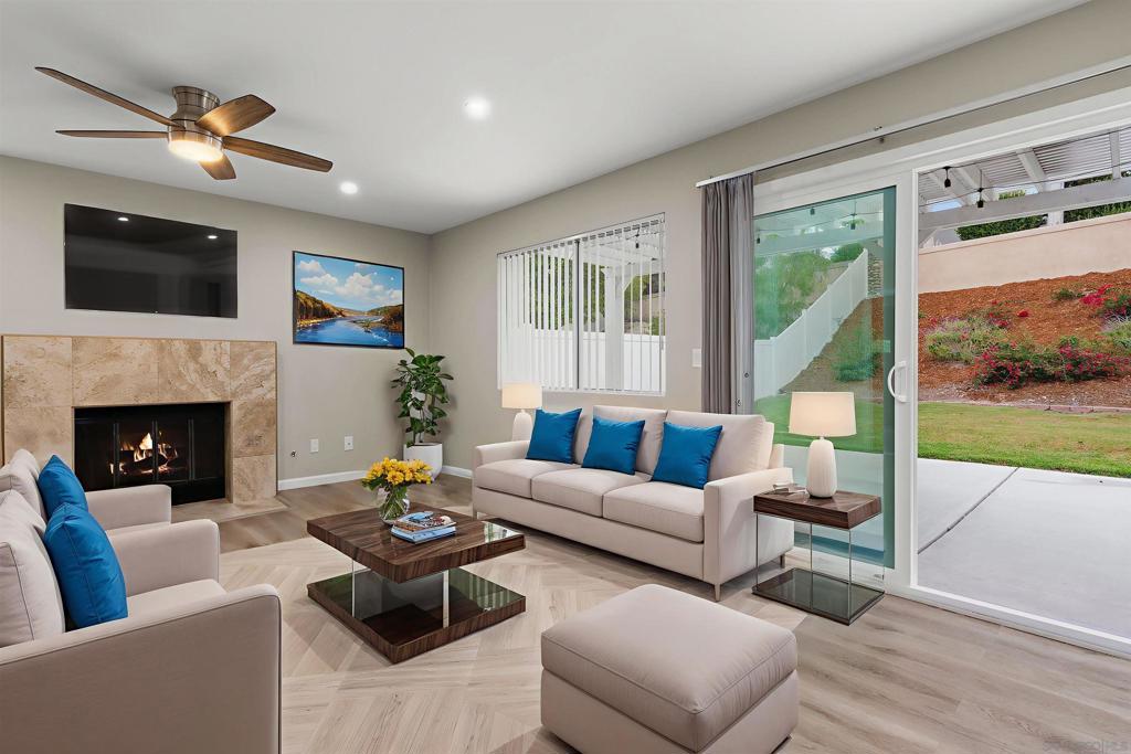 11244 Woodrush Property Photo 4