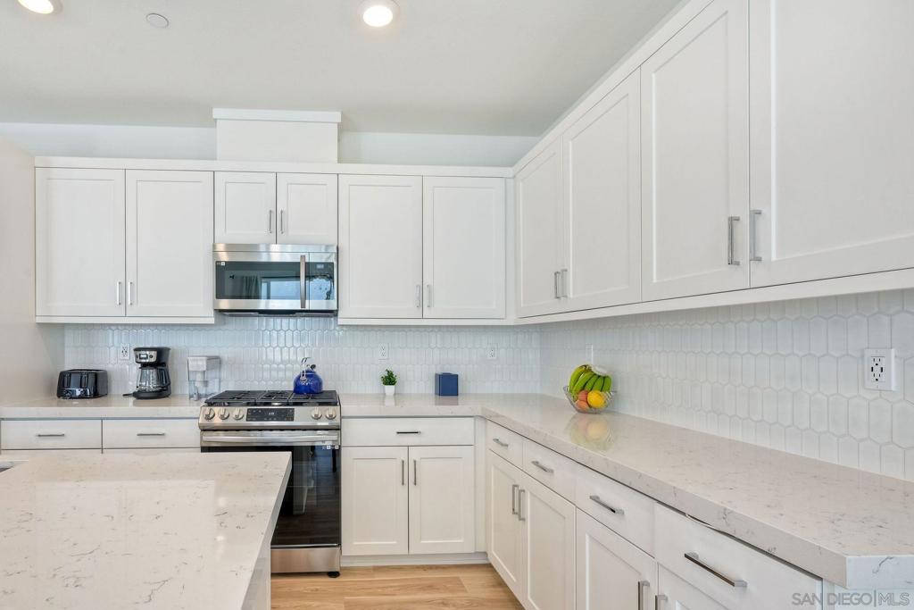 2301 Acara Cir 1-2 Property Photo 5