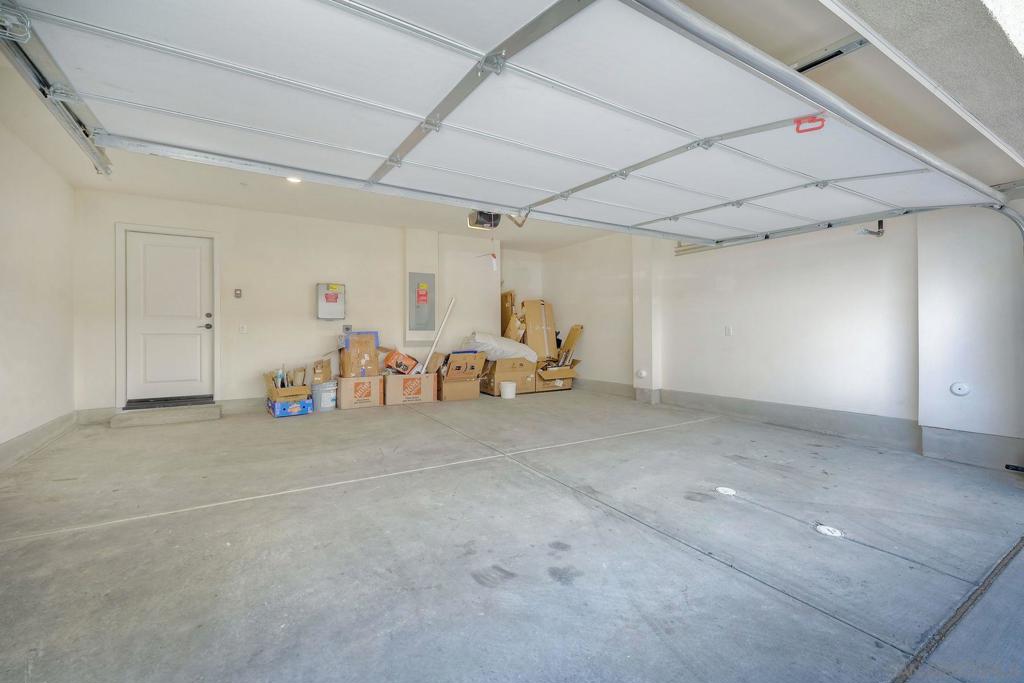 2301 Acara Cir 1-2 Property Photo 8