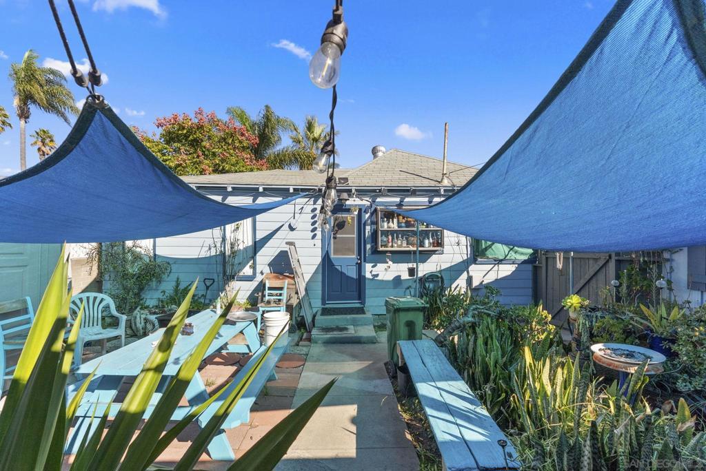 4416 18 34th St Property Photo 7