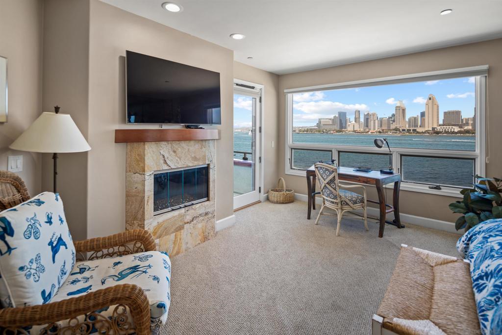 1099 1st Street Property Photo 6