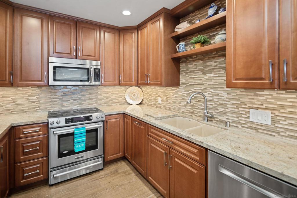 1099 1st Street Property Photo 14