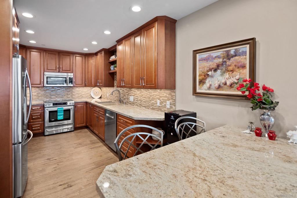 1099 1st Street Property Photo 15