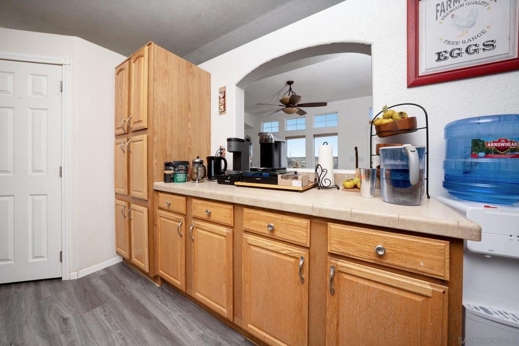 39550 Jewel Valley Ct Property Photo 9