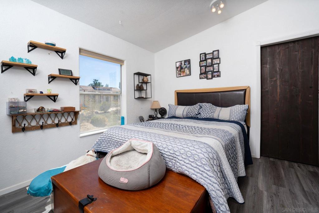 39550 Jewel Valley Ct Property Photo 18