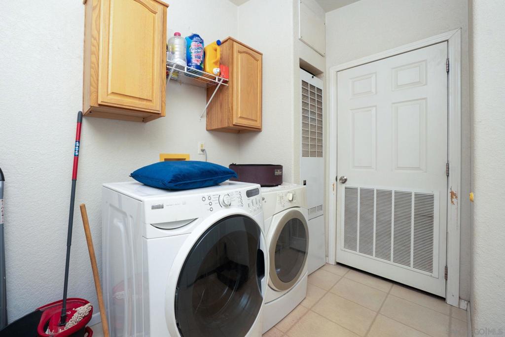 39550 Jewel Valley Ct Property Photo 19