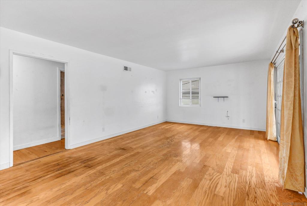 414 First Ave. Property Photo 3