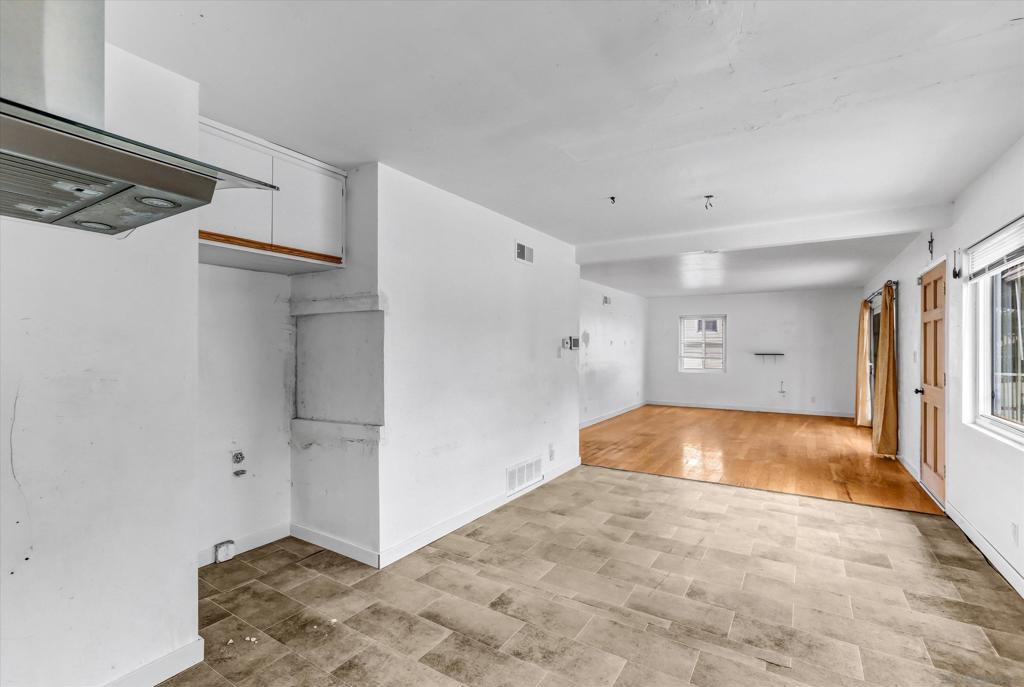 414 First Ave. Property Photo 6