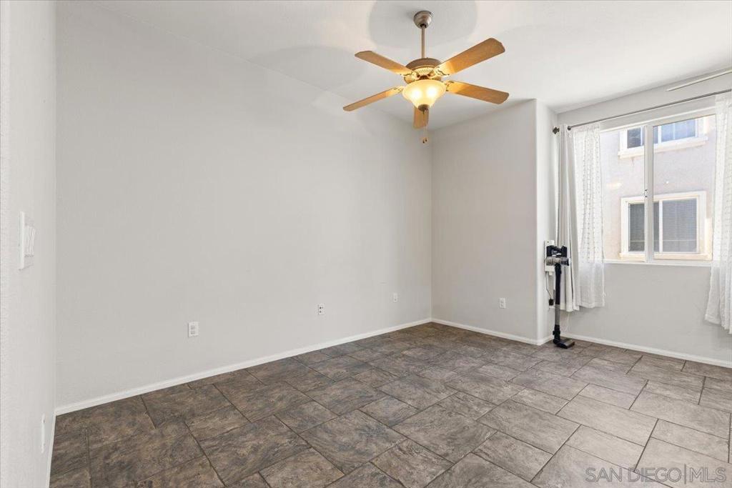 272 Indiana Ave Property Photo 12