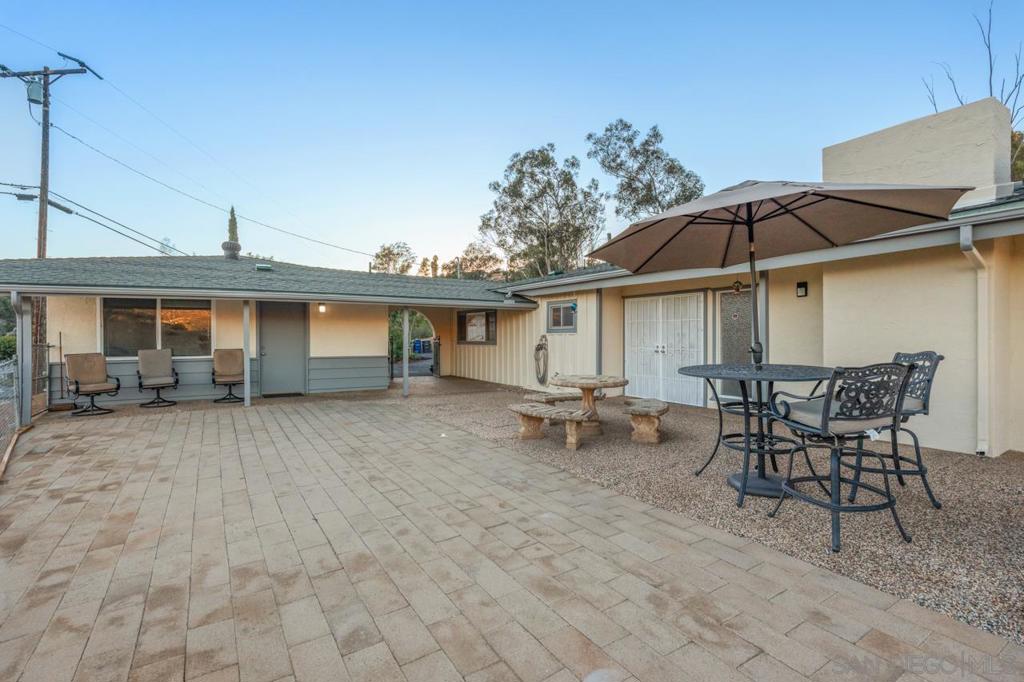 11330 Posthill Road Property Photo 10