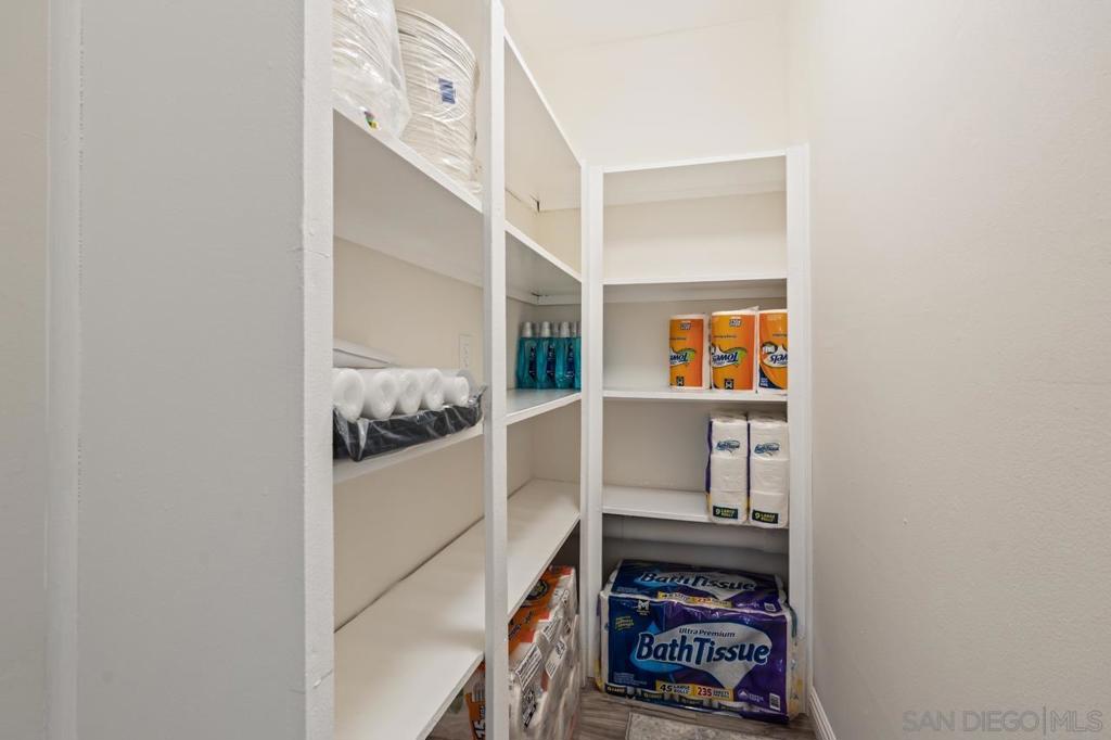 11330 Posthill Road Property Photo 17