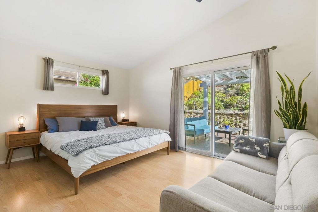 12061 Rue Des Amis Property Photo 21