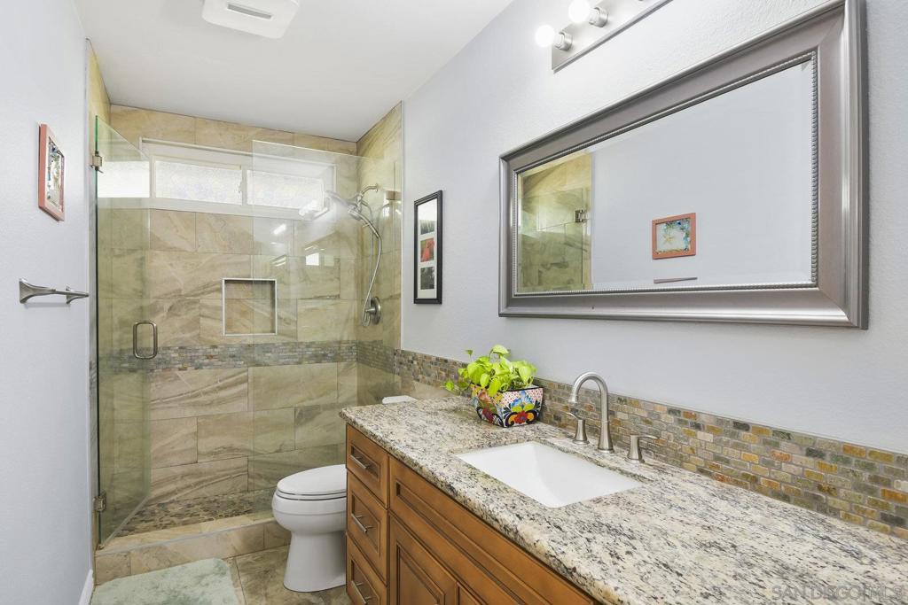 12061 Rue Des Amis Property Photo 24