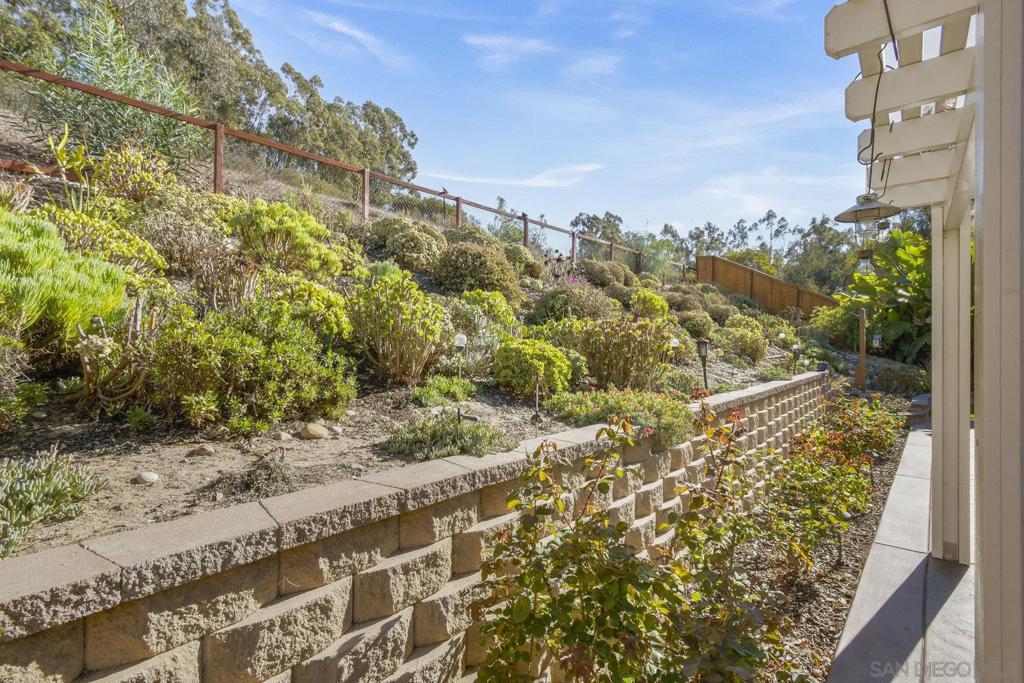 12061 Rue Des Amis Property Photo 31