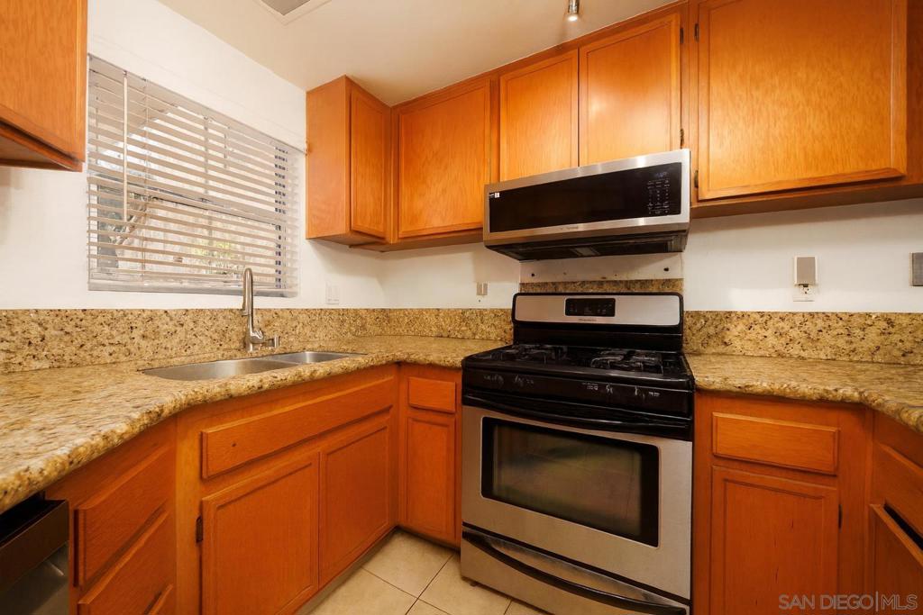 9205 Camino Del Verde Property Photo 4