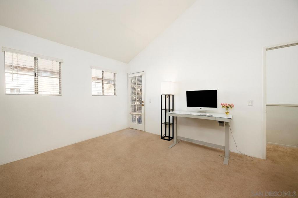 9205 Camino Del Verde Property Photo 8