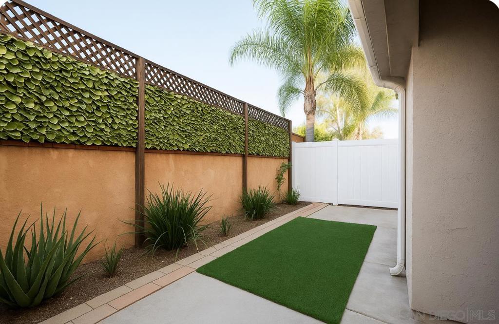 9205 Camino Del Verde Property Photo 12