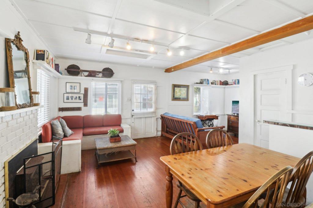 719 Jersey Ct Property Photo 16