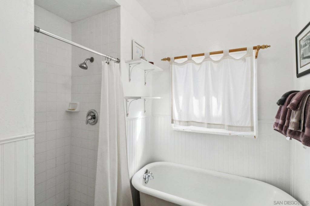 719 Jersey Ct Property Photo 30