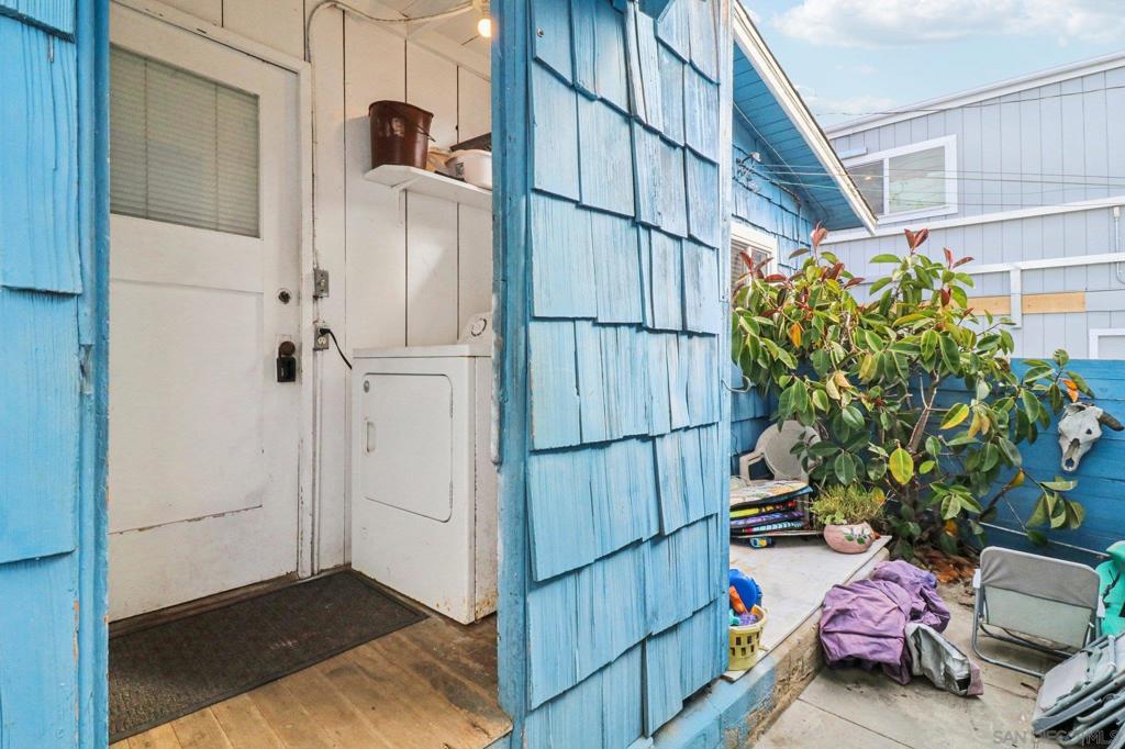 719 Jersey Ct Property Photo 31