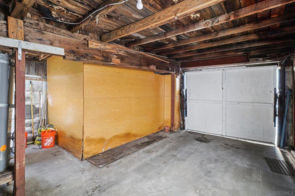 719 Jersey Ct Property Photo 33