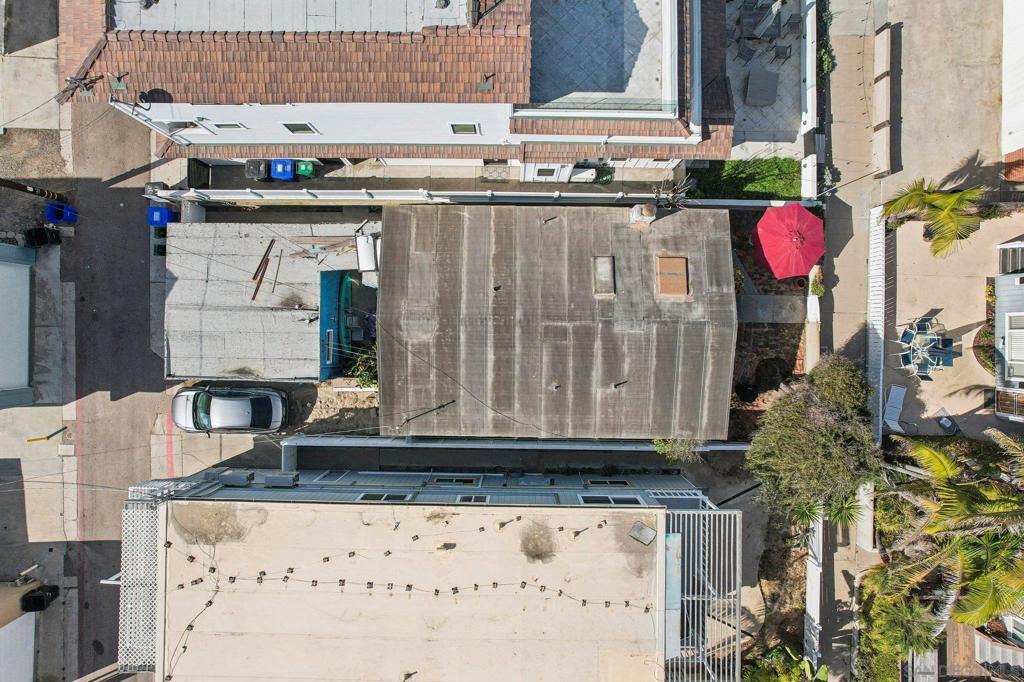 719 Jersey Ct Property Photo 38