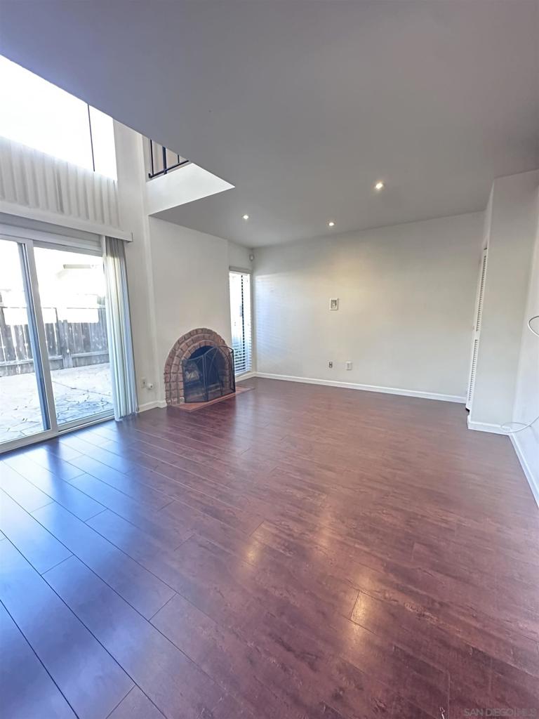 3031 Plaza Lorenzo Property Photo 5