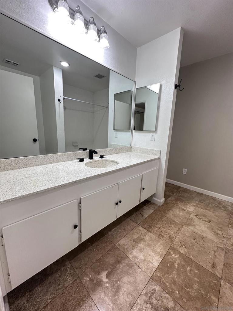 3031 Plaza Lorenzo Property Photo 15