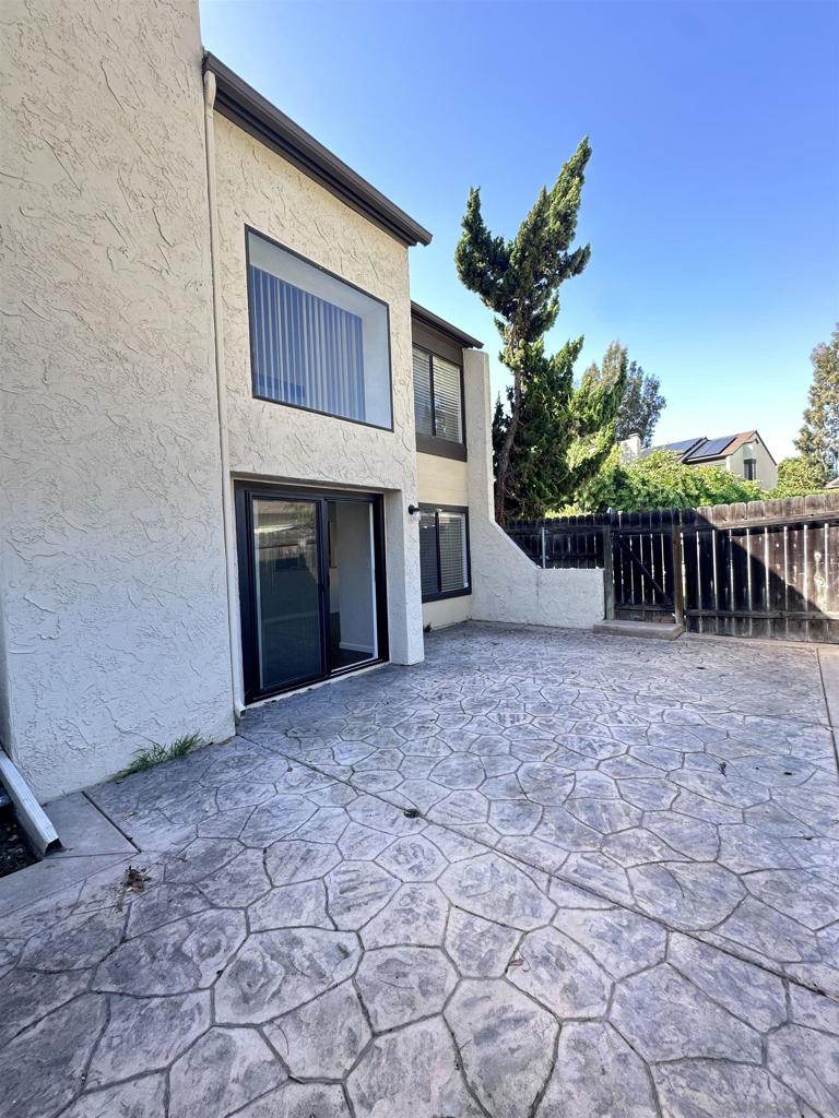 3031 Plaza Lorenzo Property Photo 21